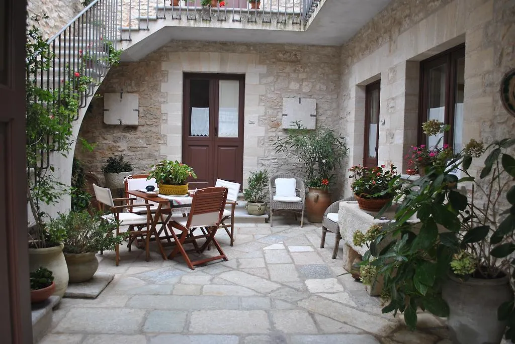 Aparthotel Residence Erice Pietre Antiche