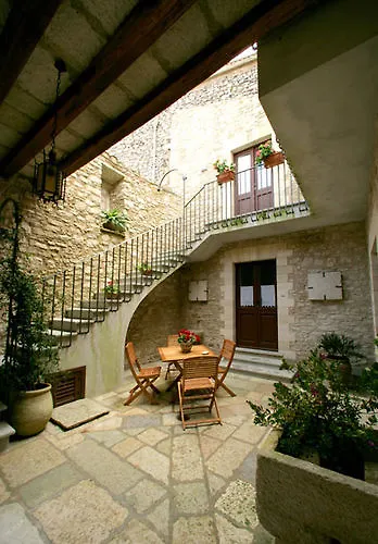 ** Aparthotel Residence Erice Pietre Antiche Italy