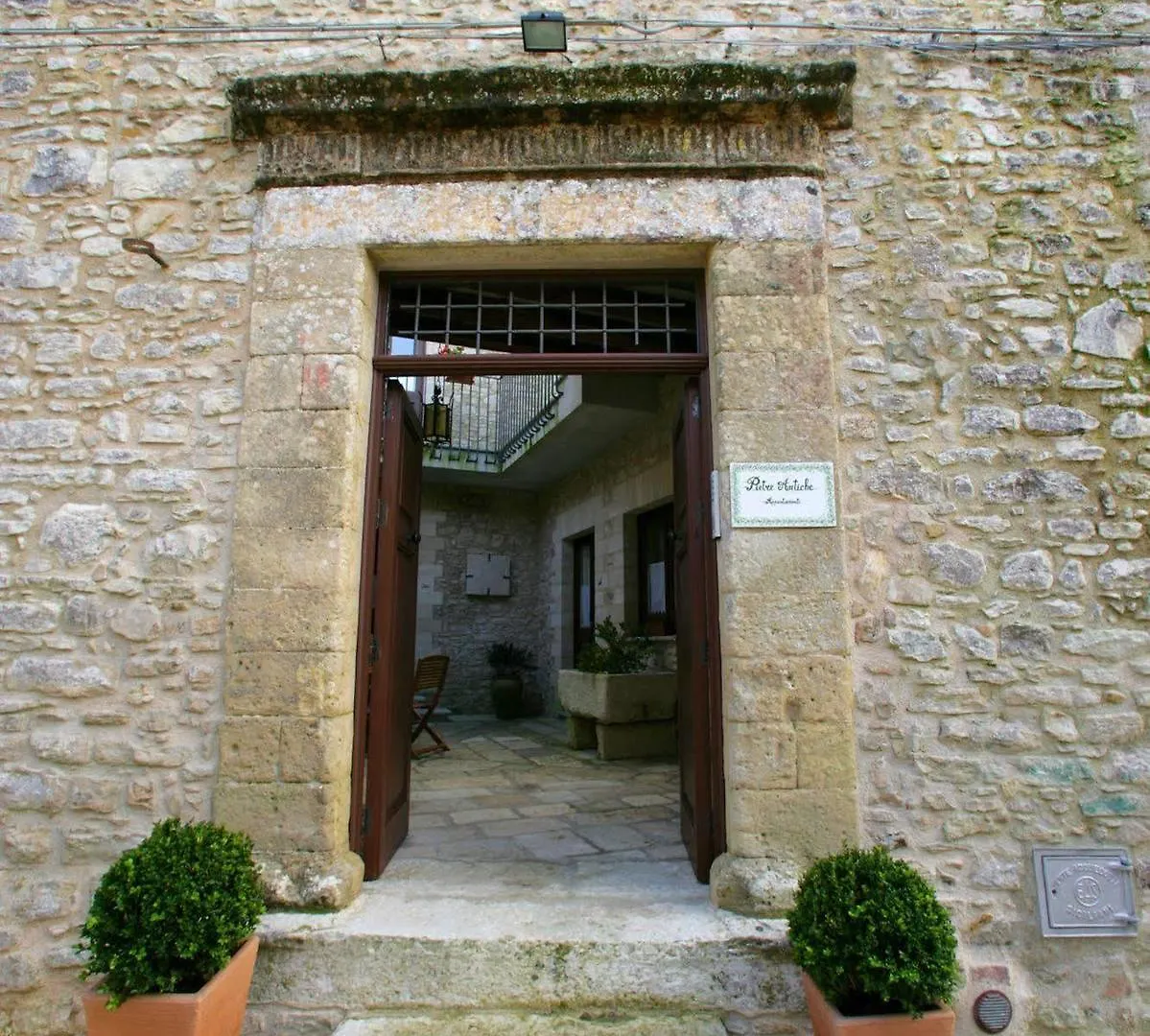 Residence Erice Pietre Antiche