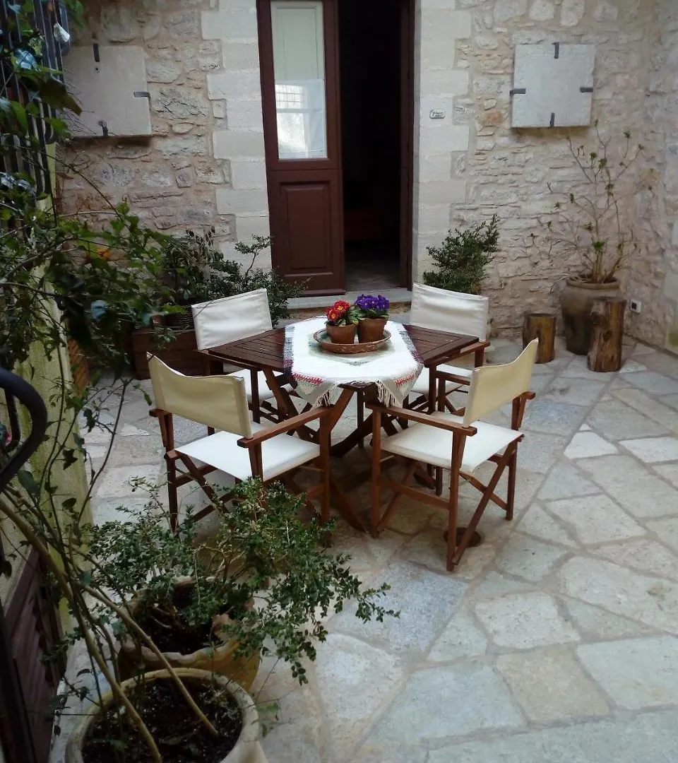 Residence Erice Pietre Antiche